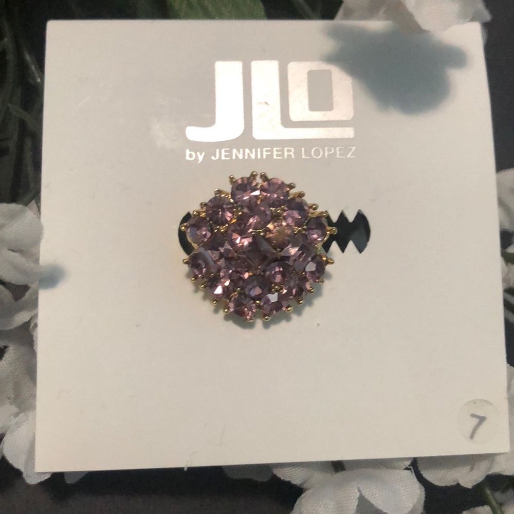 Ring - Picture 4 of 4